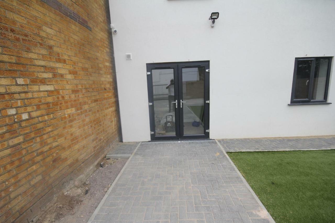 Holden Court Apartments - Apt 3 West Drayton  Luaran gambar